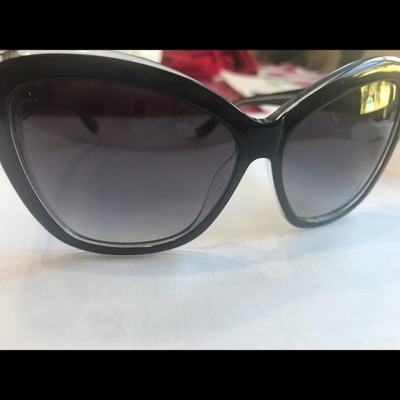 Elie Tahari Women Acetate Wide Cat Eye Sunglasses - Picture 2 of 5